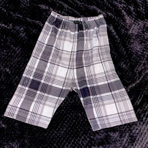 PrettyLittleThing Black & White Plaid Cotton Biker Shorts